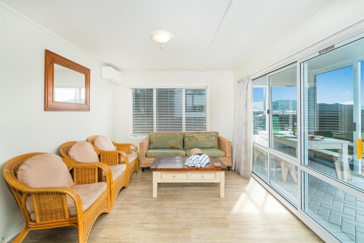 Waterfront Apartments Whitianga Exterior foto